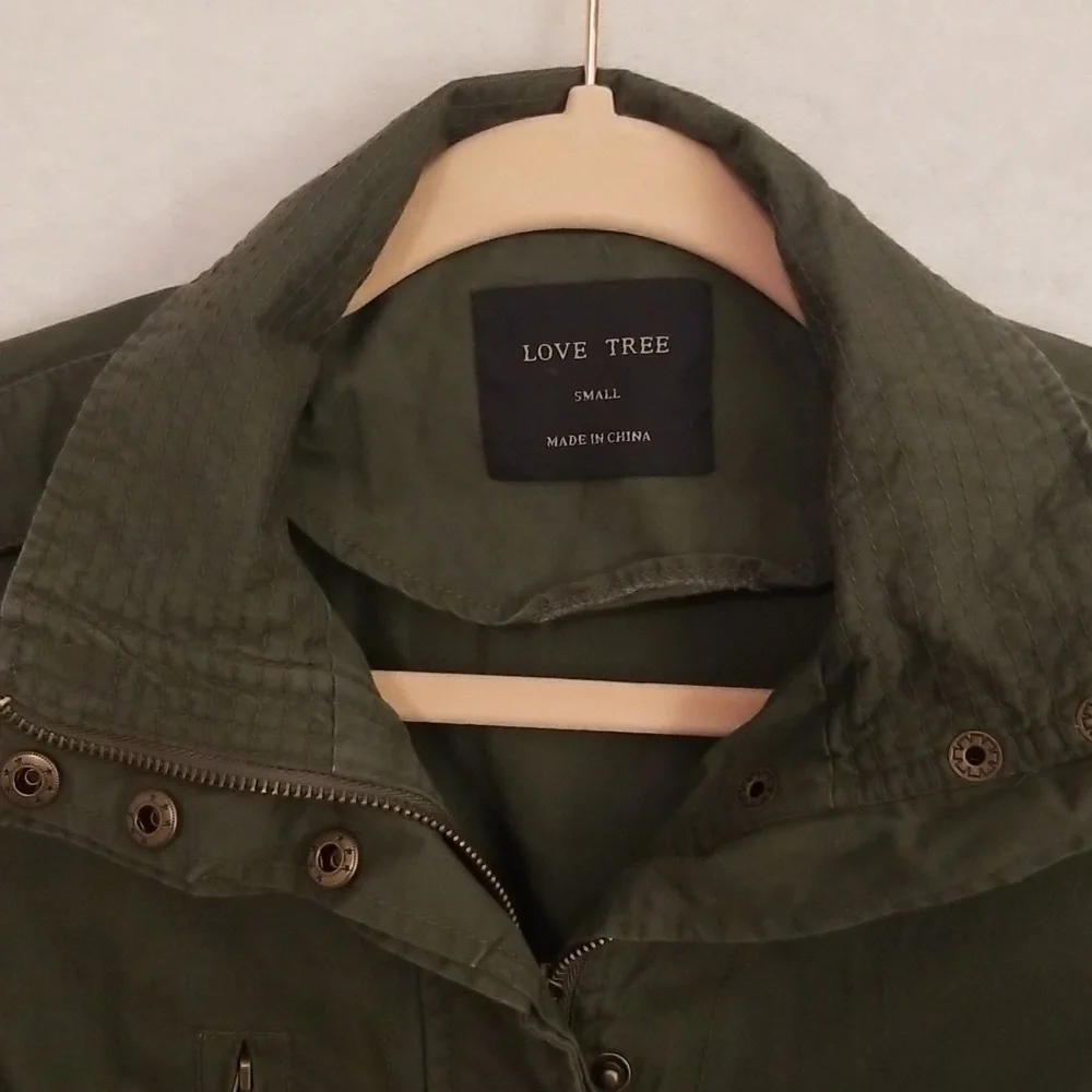 Jacket - Picture 2 of 8